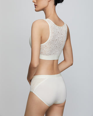 Aimer CHUANG Mid-rise Lace Hiphugger Panty