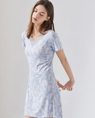 HUXI V-neck Lace-Trimmed Nightgown