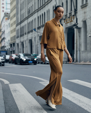 Aimer CHUANG Wide-leg Trousers With Side Slits