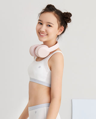 Kids adorer aimer quietly elegant young girl child cup none bra